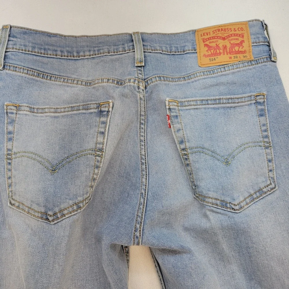 Levi's 514 Straight Jeans Mens 32x30 Light Wash Classic Stretch Denim